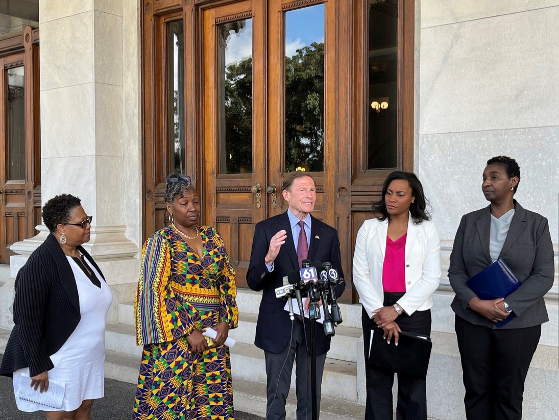 Blumenthal joined women’s health advocates to urge passage of the Black Maternal Health Momnibus Act, critical legislation that will save mothers’ lives and address the drivers of maternal mortality, morbidity, and disparities in the United States. 