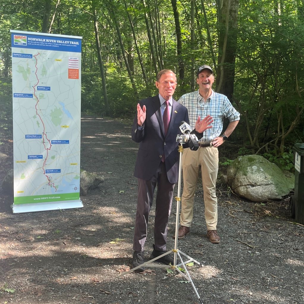 Blumenthal and U.S. Representative Jim Himes (D-CT) joined the Western Connecticut Council of Governments and the Norwalk River Valley Trail to announce a $4.528 million federal Rebuilding American Infrastructure with Sustainability and Equity (RAISE) grant to complete planning and engineering work to connect 55 miles of multi-use trail from Norwalk to New Milford.